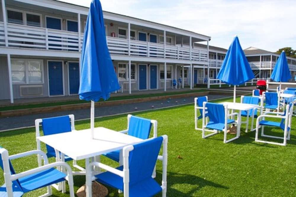 Cape Cod Family Resort and Inflatable Park - photo 22