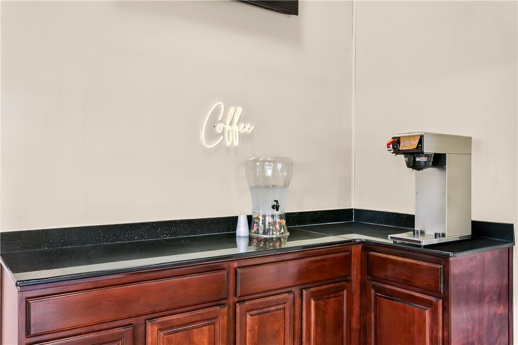 Americas Best Value Inn Martinsburg - photo 26