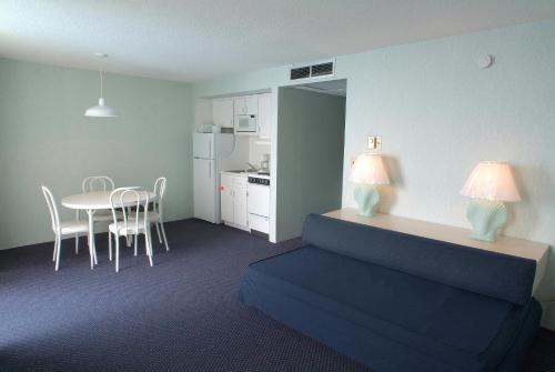 Bal Harbour Hotels - photo 55