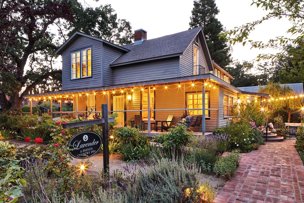 Lavender A Four Sisters Inn — 4-Star Luxury Hotel in Yountville, United States