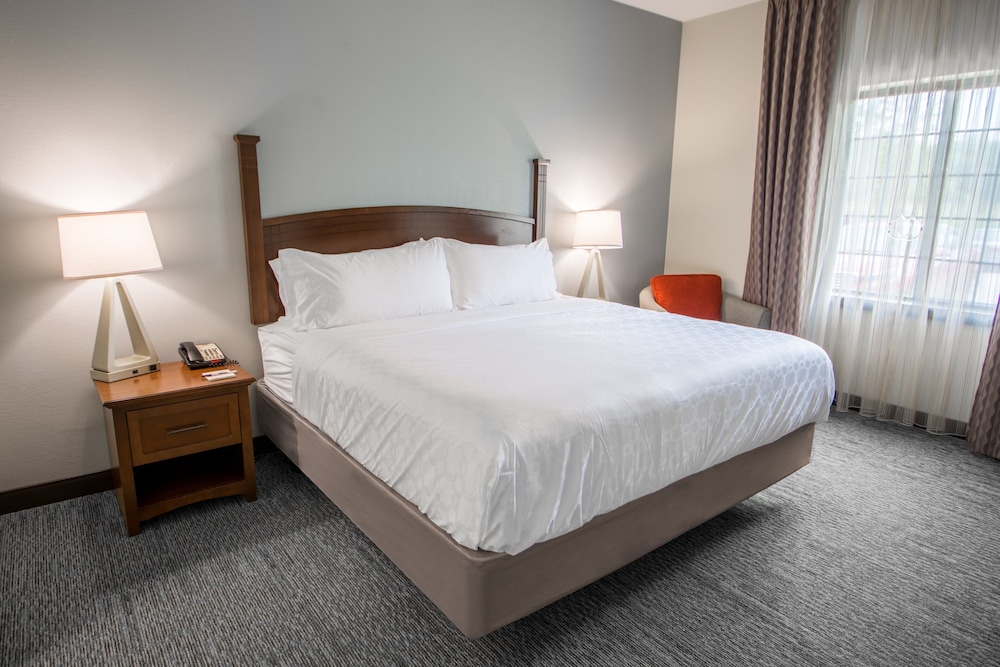 Staybridge Suites Kansas City Independence by IHG - photo 32