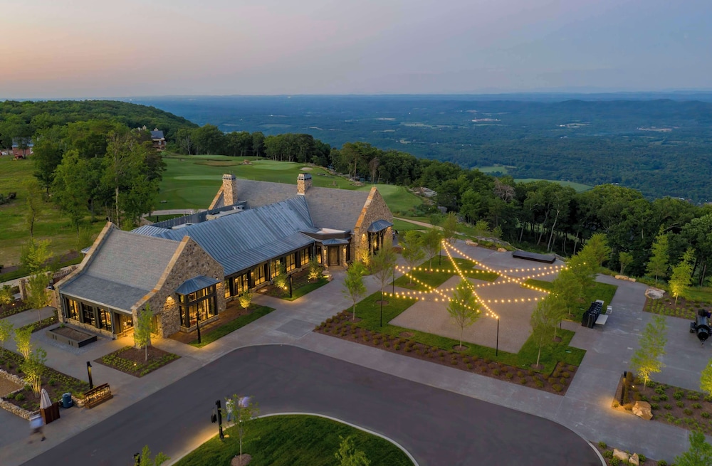 Cloudland at McLemore Resort Lookout Mountain Curio by Hilton - photo 203
