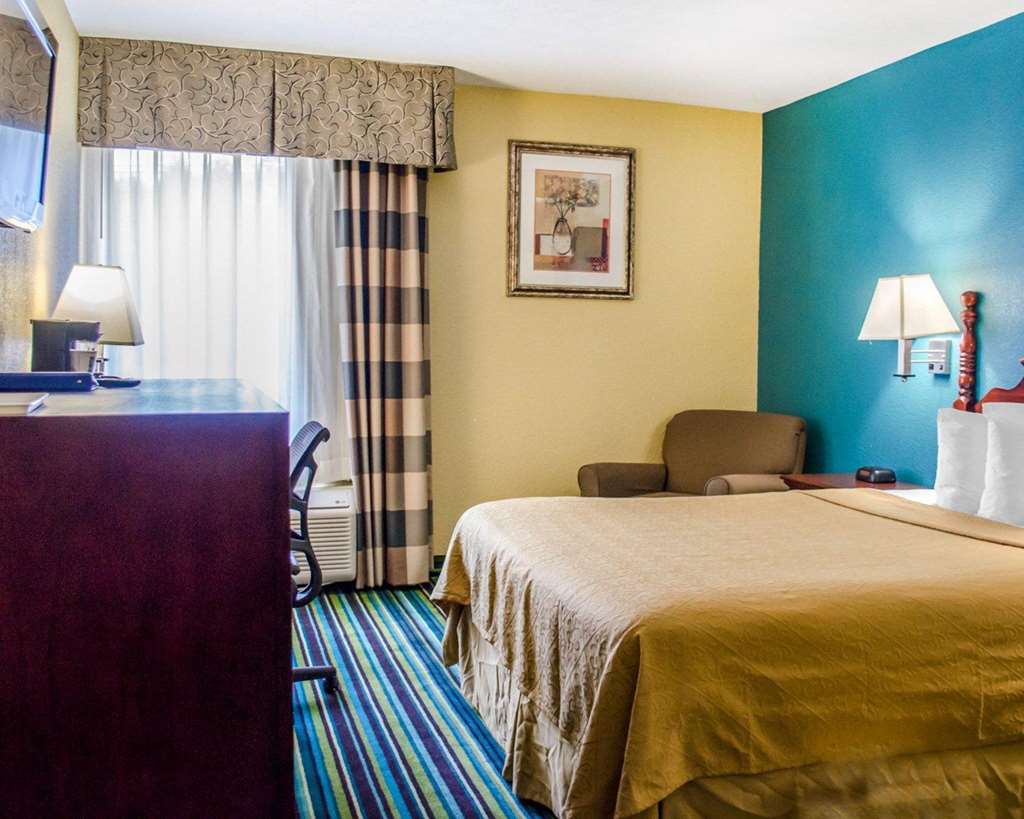 Quality Inn & Suites Medina Akron West - photo 8