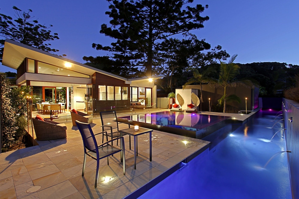 Barefoot at Broken — 4-Star Luxury Hotel in Byron Bay, Australia