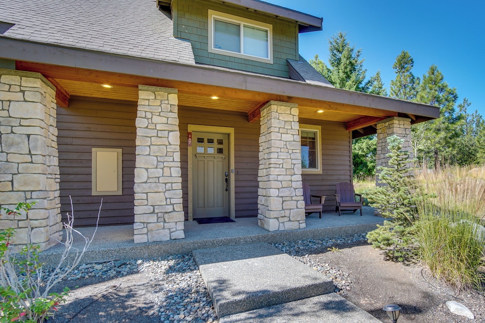 Suncadia Resort Townhome with Grill and Fireplace - photo 15