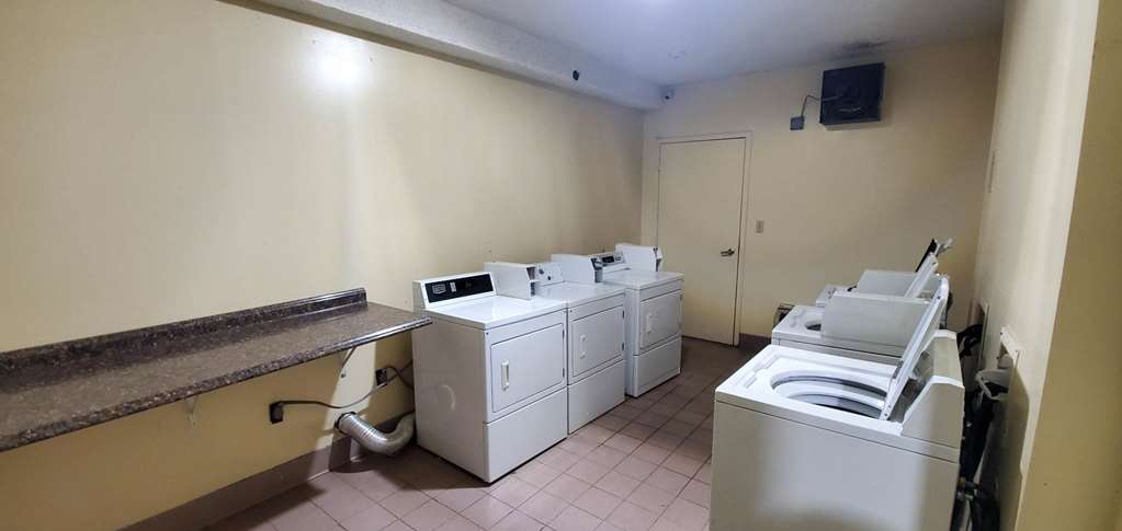 Studio 6 Extended Stay Savannah GA Gateway & I 95 - photo 18