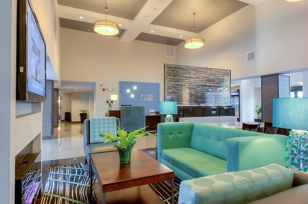 Holiday Inn Express Hotel & Suites Carlsbad Beach by IHG - photo 38
