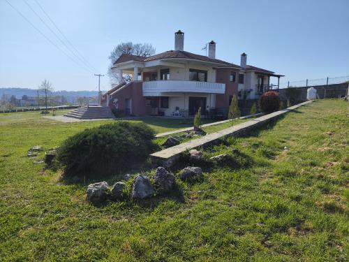 ''Villa Serenity'' — 4-Star Luxury Hotel in Grevena, Greece