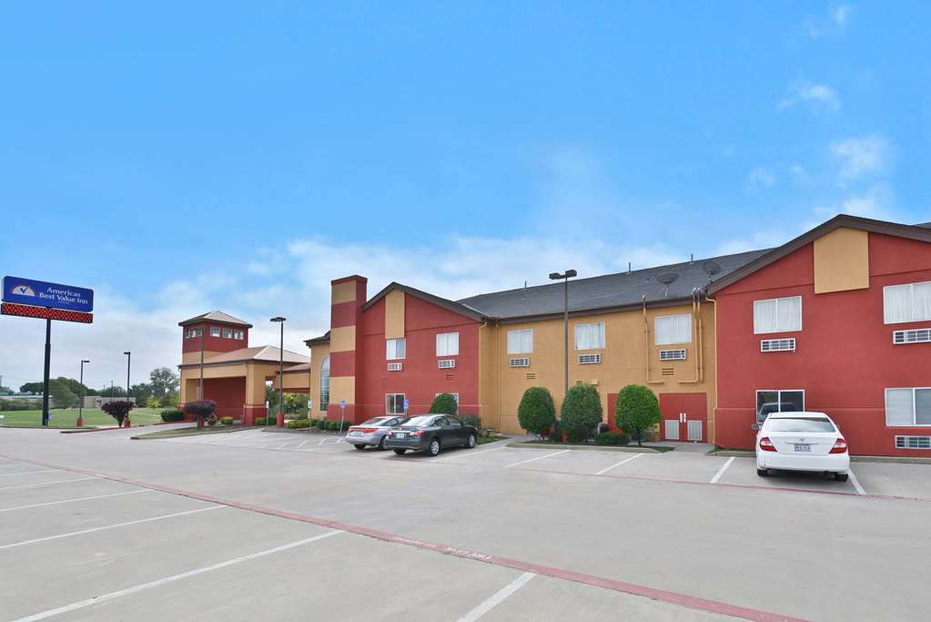 Americas Best Value Inn & Suites Haltom City Ft. Worth - featured photo
