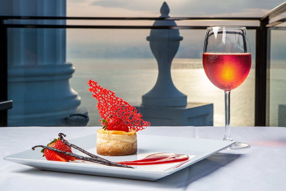 מזון ומשקאות