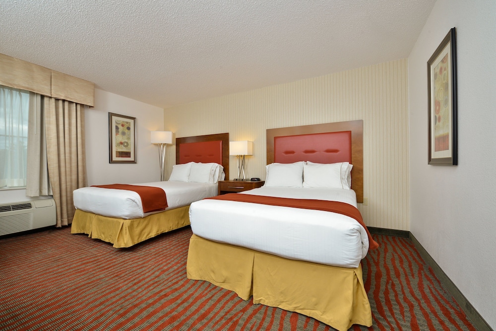 Holiday Inn Express Boston Milford by IHG - photo 8