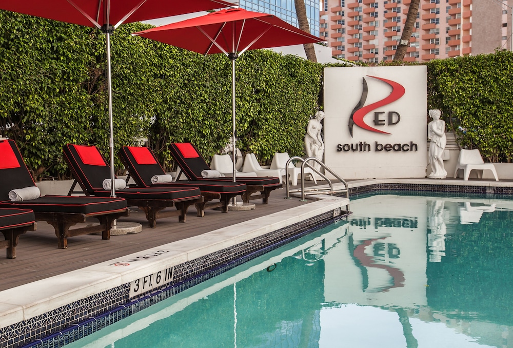 Red South Beach Hotel - photo 14