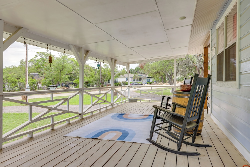 Canyon Lake Home with Resort Amenities and Fire Pit - photo 2