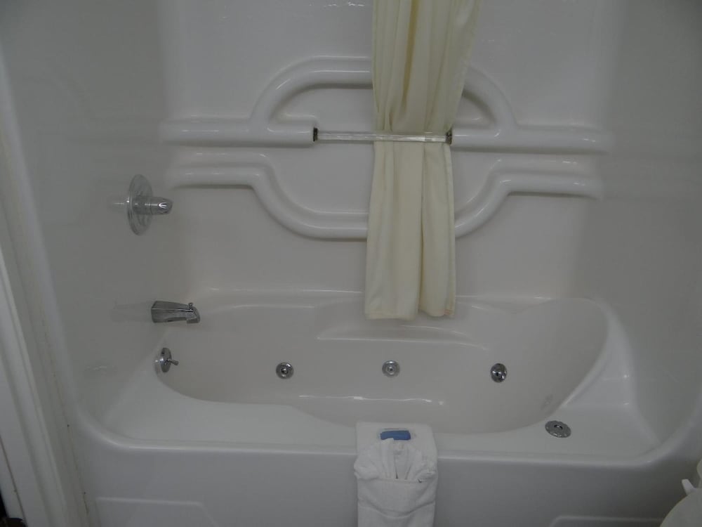Rock Creek Hotel - photo 17