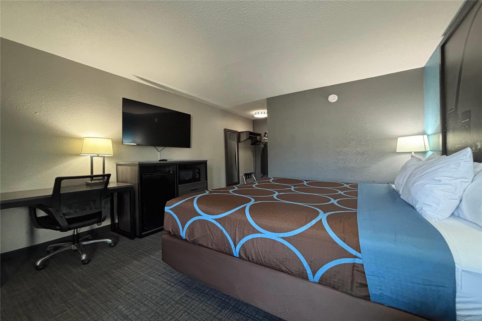 Super 8 by Wyndham Belleville St. Louis Area - photo 8