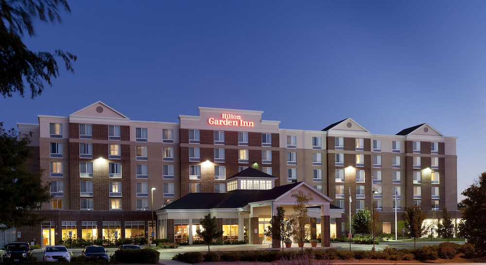 Hilton Garden Inn Schaumburg - photo 35