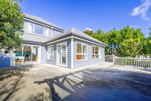 Three Bedroom Home in Somerville — 4-Star Luxury Hotel in Auckland, New Zealand