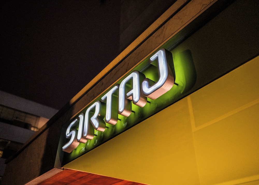 Sirtaj Beverly Hills - photo 66