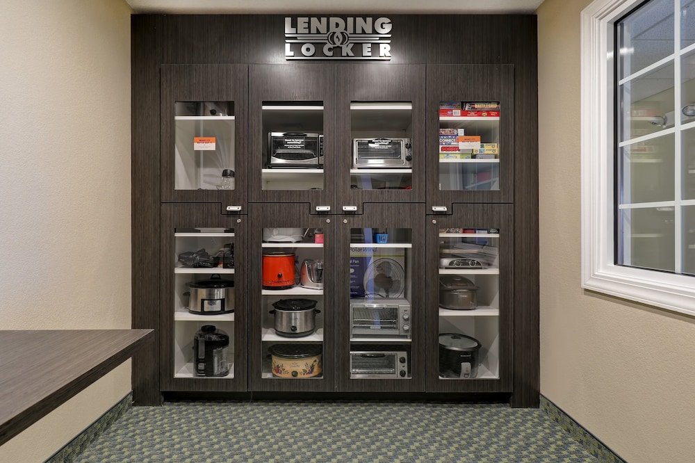 Candlewood Suites Indianapolis South by IHG - photo 33