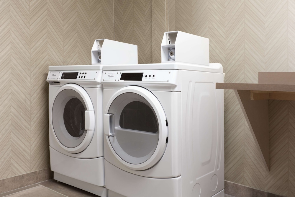 Hampton Inn & Suites Seattle Renton - photo 25