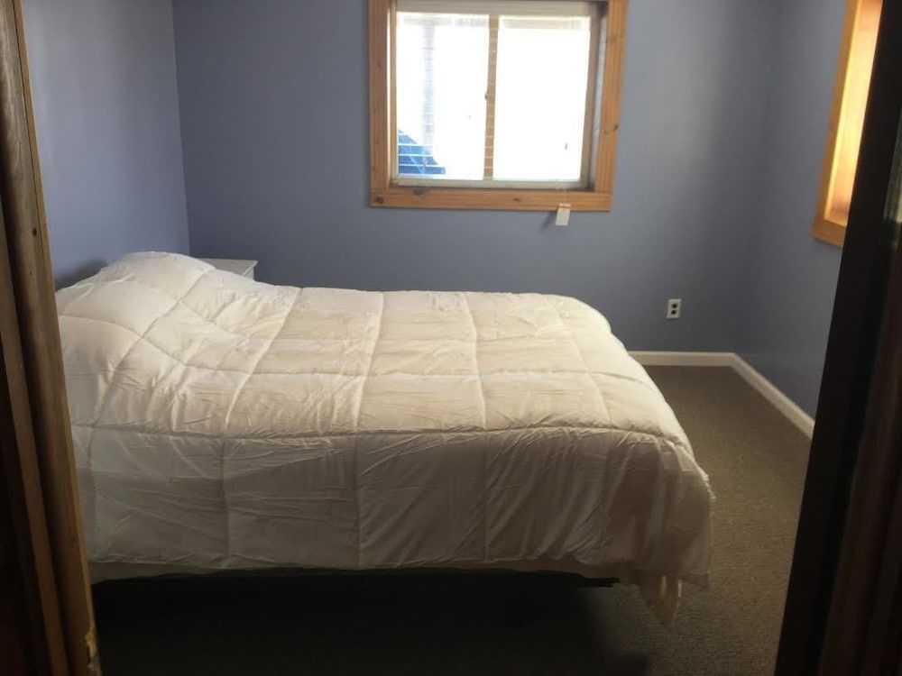 Waters Edge Motel - photo 16