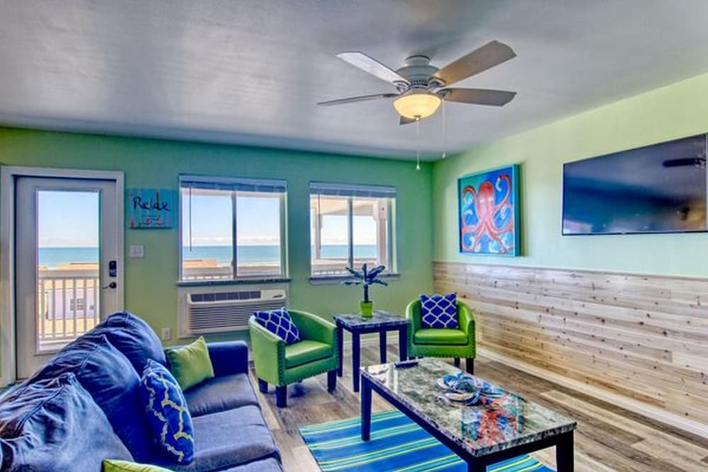 Beachgate CondoSuites and Oceanfront Resort - photo 107