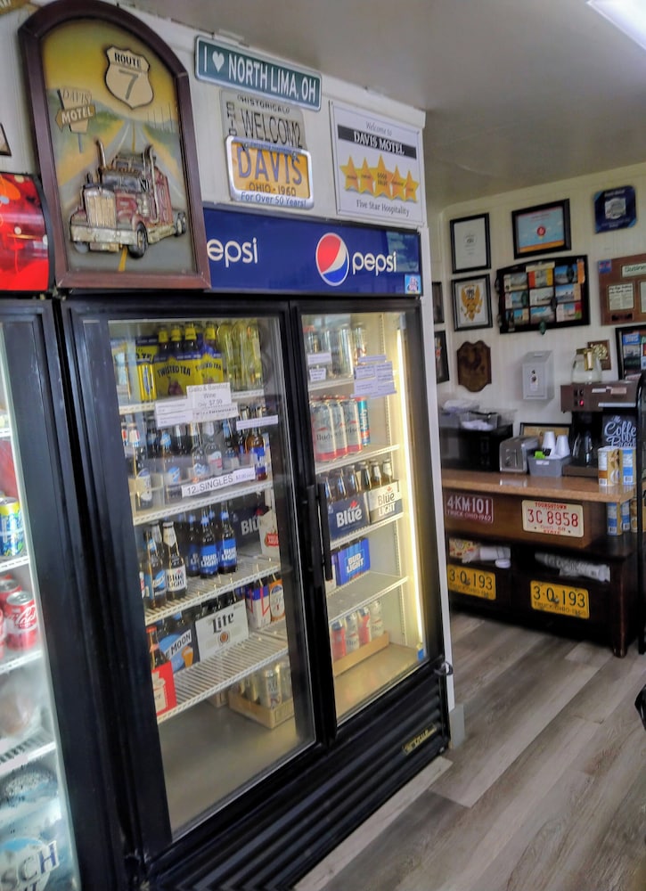 Davis Motel - featured photo