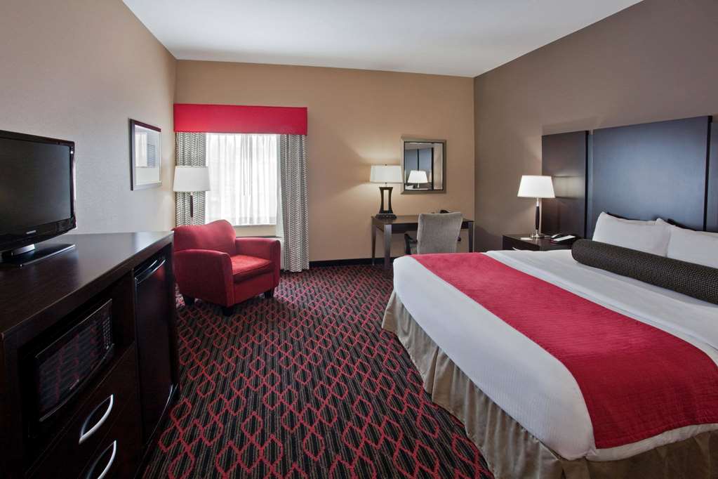 La Quinta Inn & Suites by Wyndham Conway - photo 13