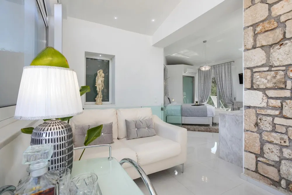 Dion Villa Zakynthos Greece One Bedroom Villa With Private Pool No01 — 4-Star Luxury Hotel in Agios Nikolaos, Greece