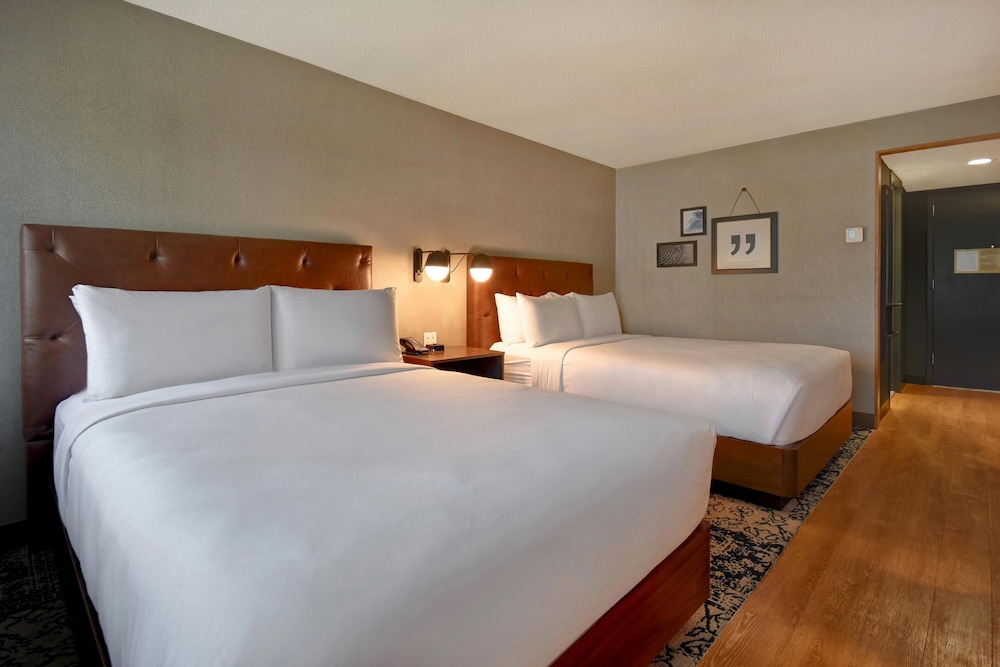 Four Points by Sheraton Boston Newton - photo 20