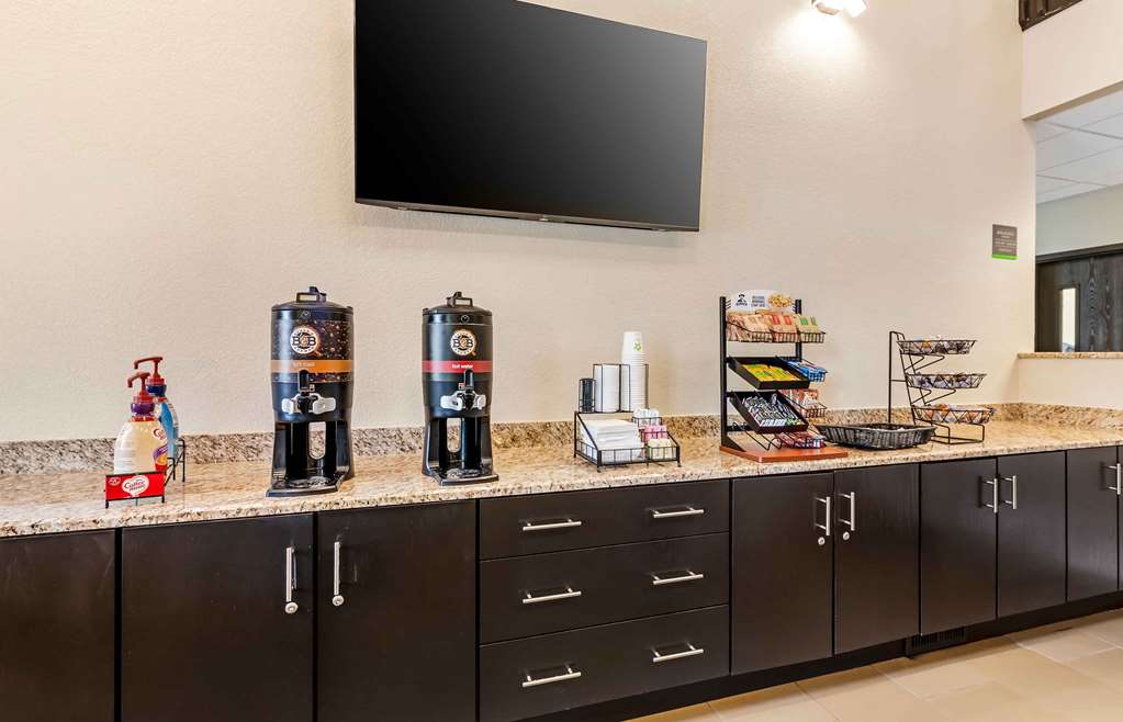 Extended Stay America Suites Buffalo Airport - photo 7