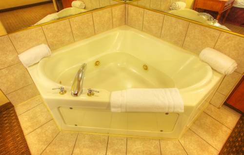 DoubleTree by Hilton Deadwood at Cadillac Jacks - photo 3