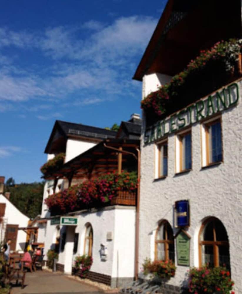 Hotel Saalestrand — hotel in Unterwellenborn