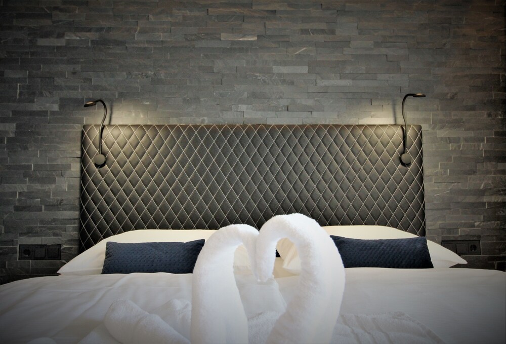 Boutique Hotel Lenz - carbon neutral hotel in Malchow