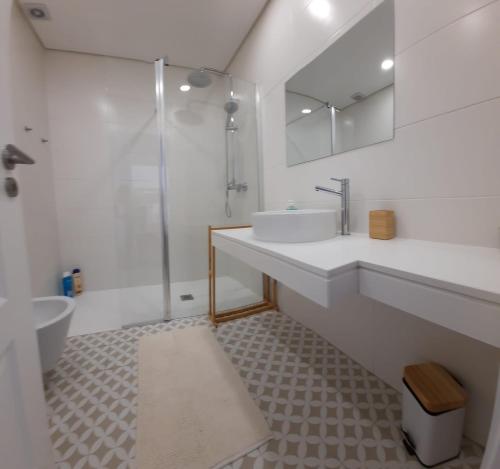Lovely Home WIFI Jardim — 4-Star Luxury Hotel in Armacao De Pera, Portugal