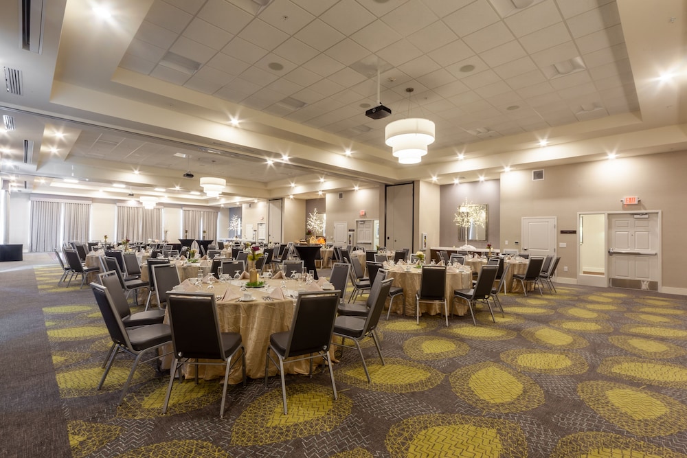 Hilton Garden Inn Martinsburg - photo 50