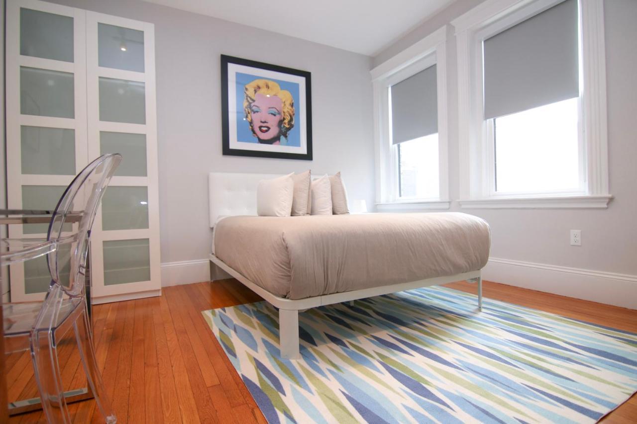 A Stylish Stay w a Queen Bed Heated Floors.. #21 — 4-Star Luxury Hotel in Brookline, United States