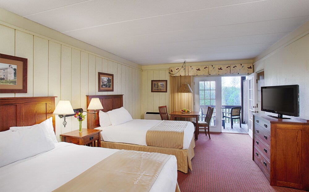 Salt Fork Lodge and Conference Center - photo 12