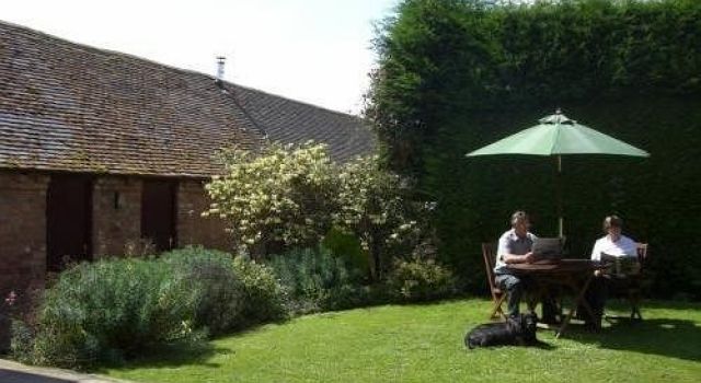 Phepson Farm — 4-Star Luxury Hotel in Droitwich, United Kingdom