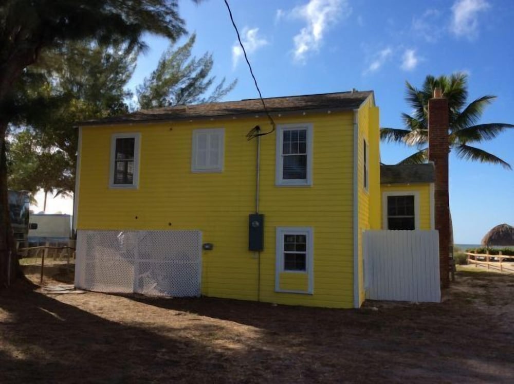 Red Coconut RV Park — hotel in Fort Myers Beach