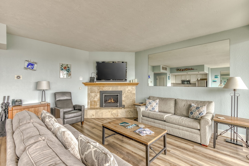 Sand & Sea Resort Condominiums - photo 591