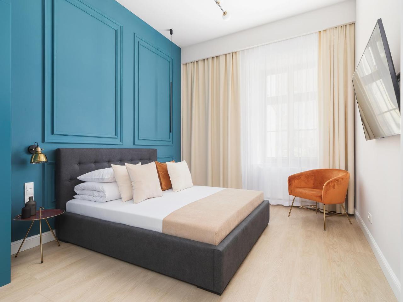 Main square Apartment with 2 bedrooms in Krakow, Poland