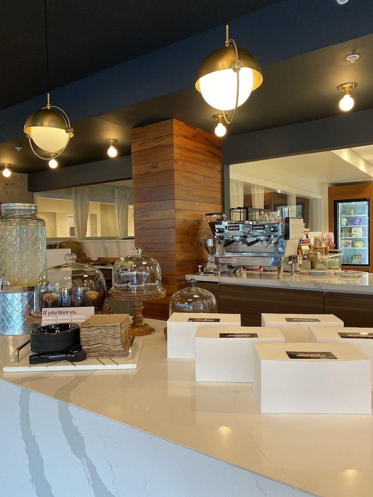 Kompose Boutique Hotel - photo 54