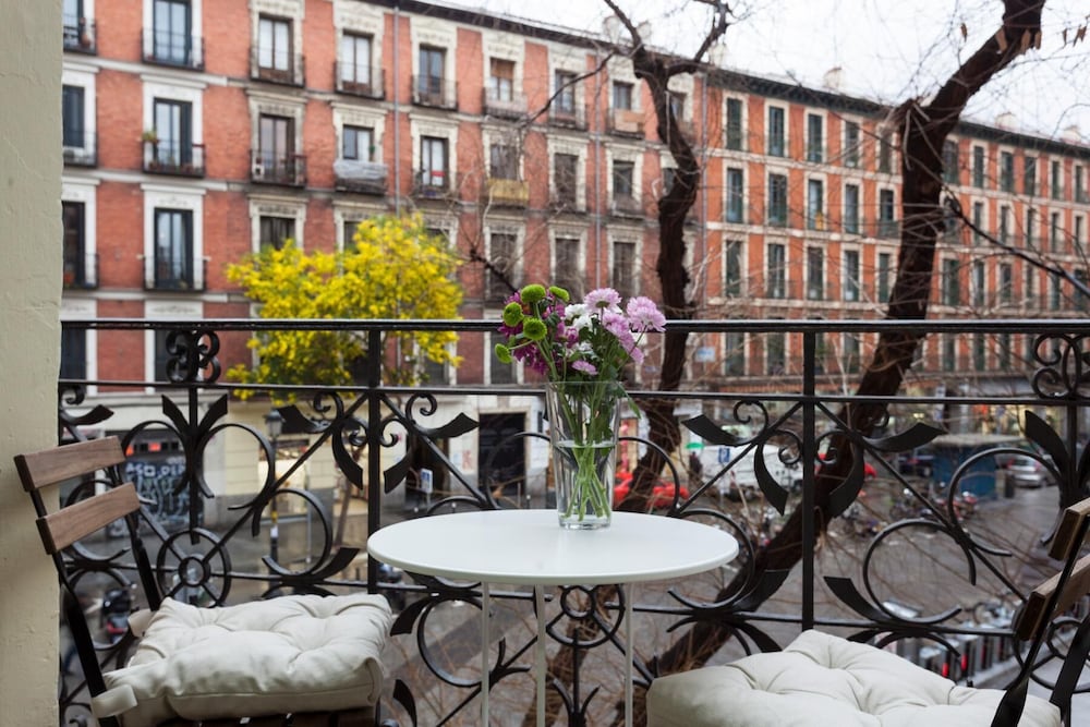 Beautiful Apt. Historic District Sol — 4-Star Luxury Hotel in Madrid, Spain