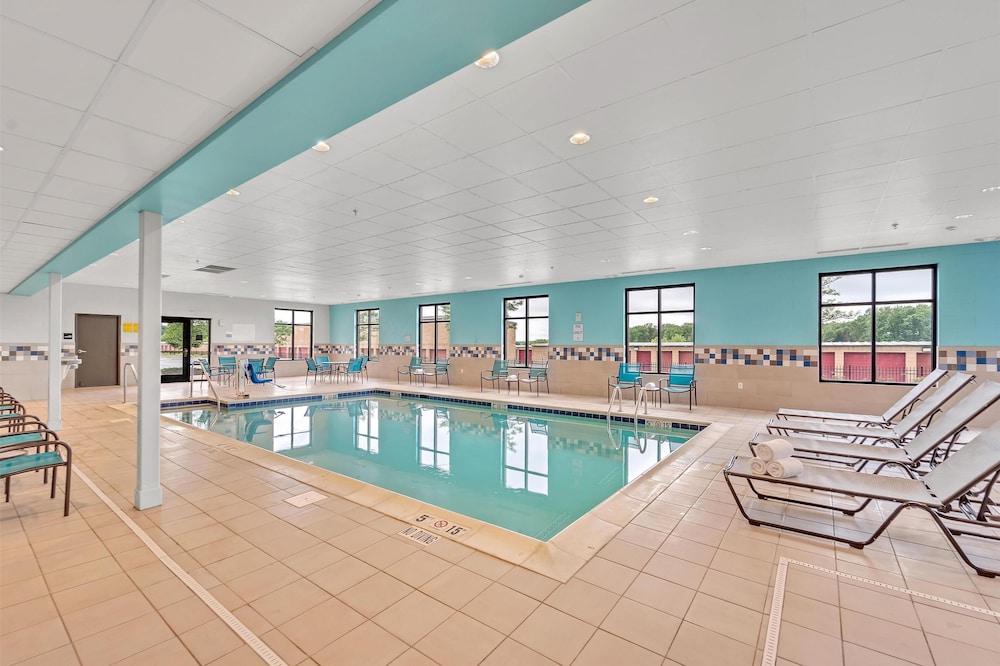 Hampton Inn & Suites Kenosha Pleasant Prairie - photo 30