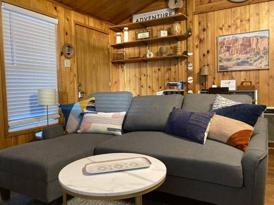 Bryce s Zion House by Bryce Canyon National Park — 4-Star Luxury Hotel in Panguitch, United States