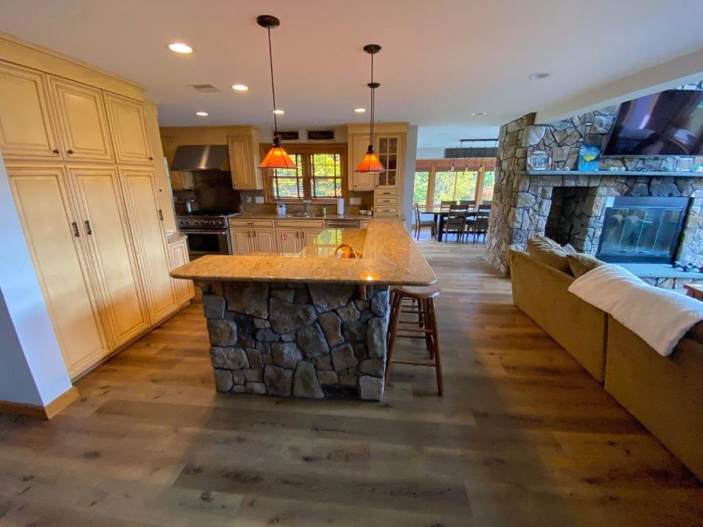M1 Luxury home a short walk from the Mount Washington Hotel AC heated floor stunning views - photo 23
