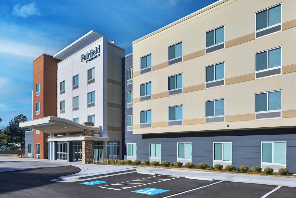Fairfield by Marriott Inn & Suites Cornelia - photo 34