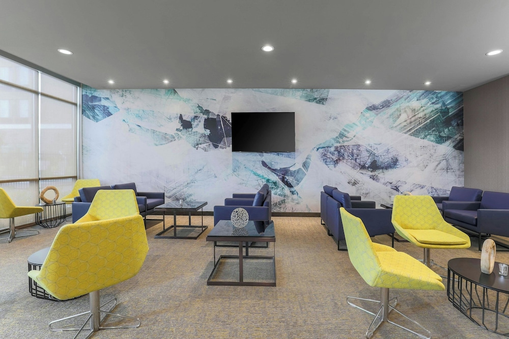 SpringHill Suites by Marriott San Jose Fremont - photo 24