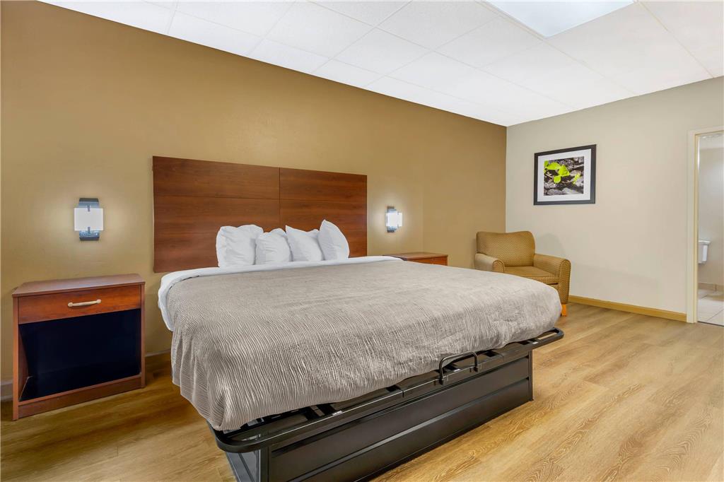 Quality Inn Lumberton North - photo 23